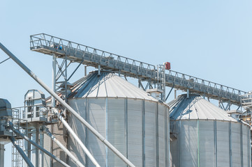 Canvas Print - Agricultural storage tanks