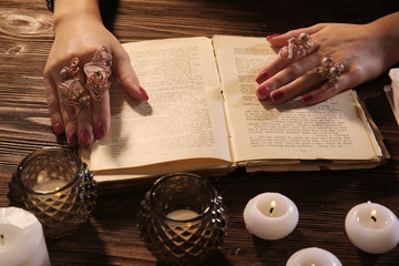 Wall Mural - Witch - fortune teller reading fortune close up