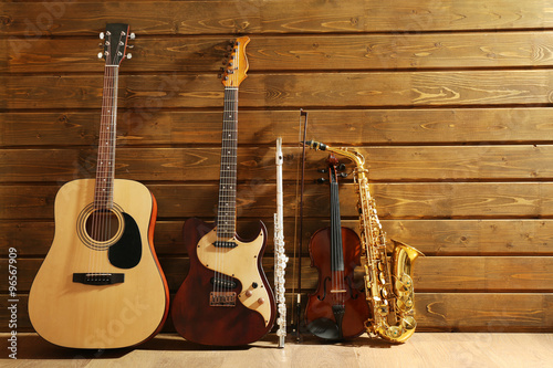 musical-instruments-on-wooden-background