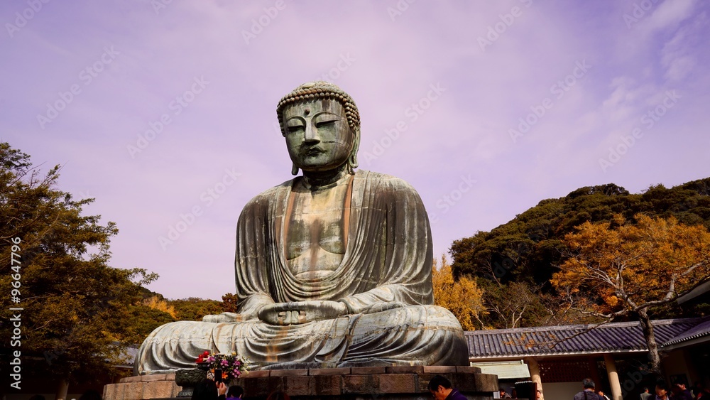 鎌倉大仏院高徳院の国宝銅造阿弥陀如来坐像 Stock Photo | Adobe