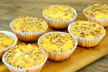 Cupcakes With Sunflower Seeds