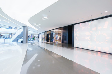 Canvas Print - empty hallway with a huge billboard and abstract ceiling in mode