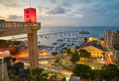 Fotografía Vista del atardecer de la ciudad de Salvador de Bahía, Brasil