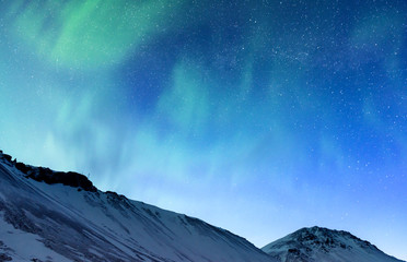 Wall Mural - northern light of iceland