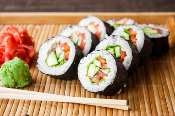 vegetarian sushi roll