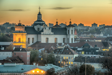 Fototapete - Vilnius, Lithuania: Church of Holy Spirit in the Sunset
