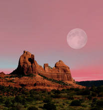Moonrise Sedona Arizona