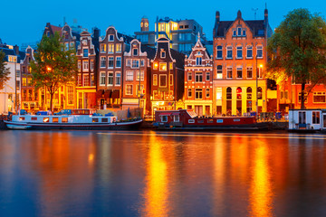 Wall Mural - Night city view of Amsterdam canal 