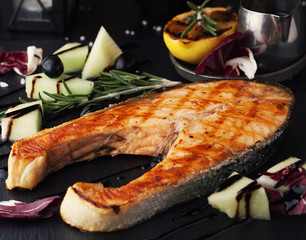 Sticker - Grilled salmon with lemon and rosemary