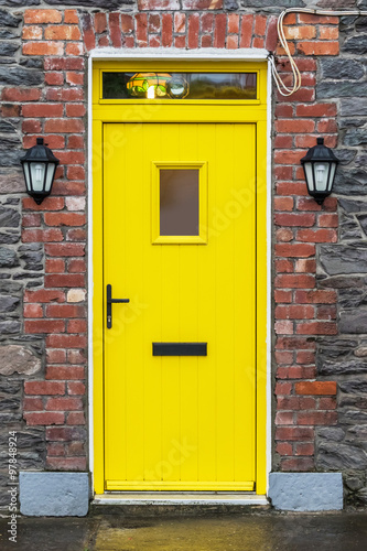 ドア レトロ 黒 エクステリア インテリア 開ける 閉める ヨーロッパ アイルランド 建築 家 住まい 建設 内装 赤 緑 ピンク 青 建設業 壁 住宅 建物 風景 部屋 ビジネス ライフスタイル 海外 不動産 住居 工事 玄関 マイホーム バックグラウンド ビル 古い アンティーク