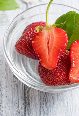 Wall Mural - Strawberry in a bowl