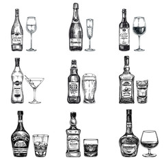 Vector hand drawn illustration with alcoholic drinks. 