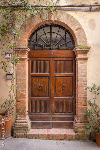 stare-drzwi