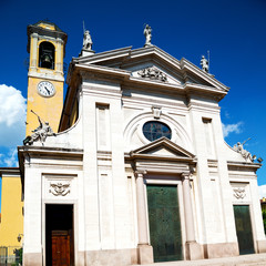  culture old architecture in italy europe milan religion       a