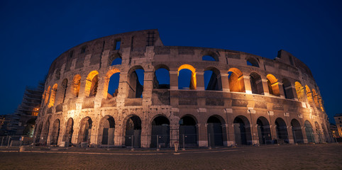 Fototapete - Rome, Italy: Colosseum, Flavian Amphitheatre, in the sunset