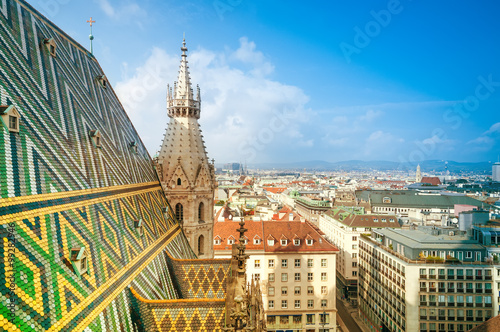 Plagát Aerial view of city center Vienna from St. Stephen's Cathedral