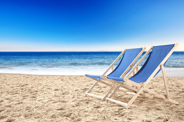 chair and beach 