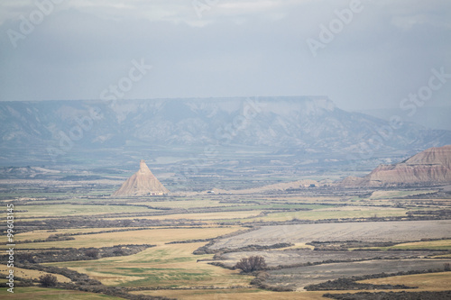 Cuadros en Lienzo Cabezo de Casteldetierra de lejos