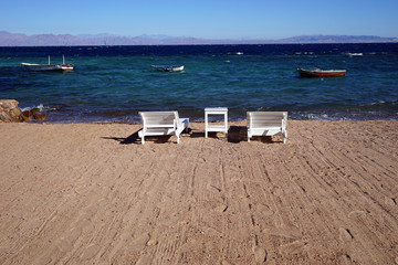 Poster - Wooden beds