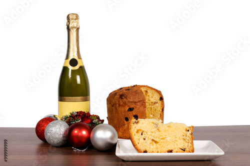 Photographie Champagne and cake isolated