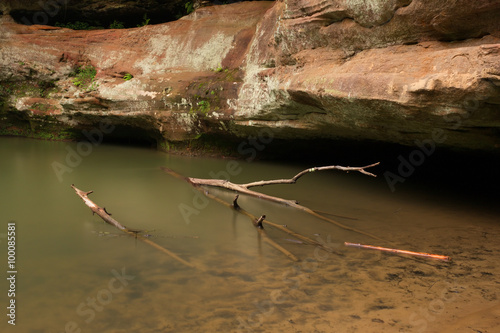 Fotografia, Obraz Upper Falls at Old Man's Cave, Hocking Hills State Park, Ohio.