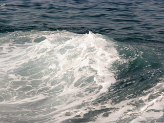 Sea wave