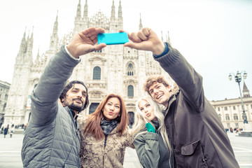 Wall Mural - Tourists taking selfie