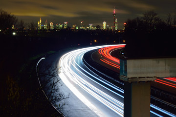 Light trails - Skyline