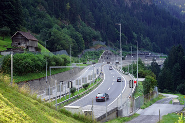 Poster - Highway in gorge