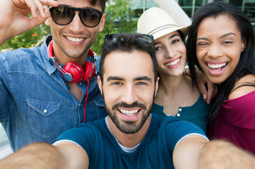 Wall Mural - Selfie with friends