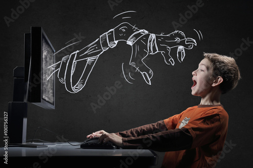 Plakat enfant jouant jeu vidéo avec dessin humoristique