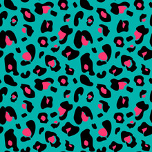 Colorful Extravagant Seamless Leopard Pattern In Black, Green An