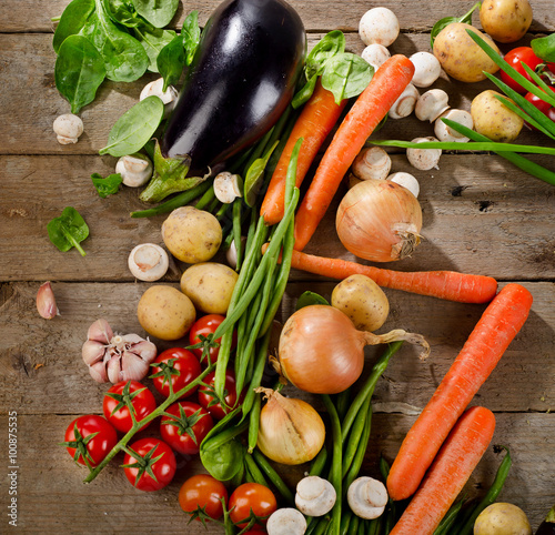 Fotomural Fresh organic vegetables. Healthy eating.