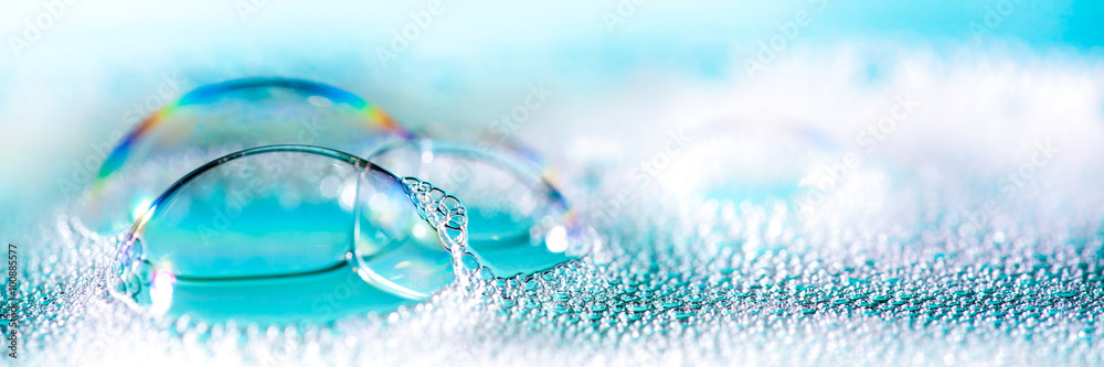 Clean blue soap bubbles - obrazy, fototapety, plakaty 