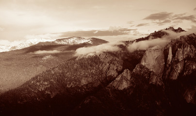 Wall Mural - Mountain with fog