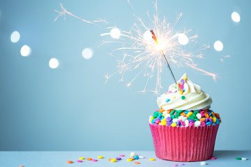 Canvas Print - Cupcake with sparkler