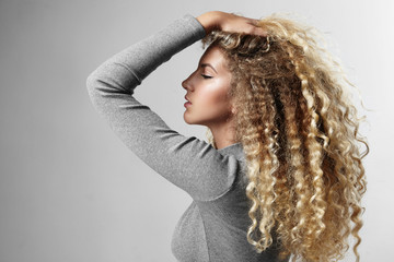 Wall Mural - woman with a big blondy hair