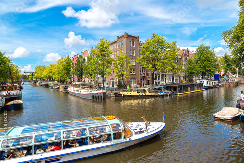 Plakat Amsterdamskie kanały i łodzie, Holandia, Holandia.