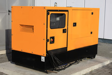 Yellow Auxiliary Diesel Eenerator For Emergency Electric Power