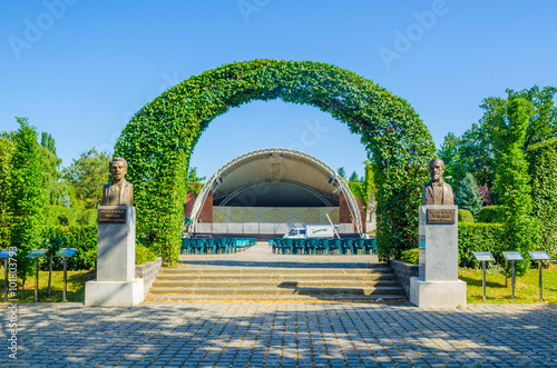 Fotografie, Obraz open air theater in romanian city timisoara is surrounded by a rose park