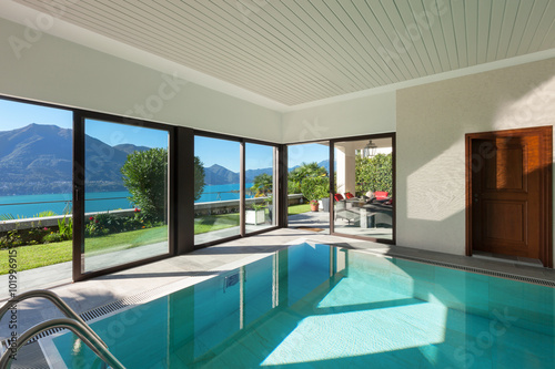 House Indoor Swimming Pool Kaufen Sie Dieses Foto Und