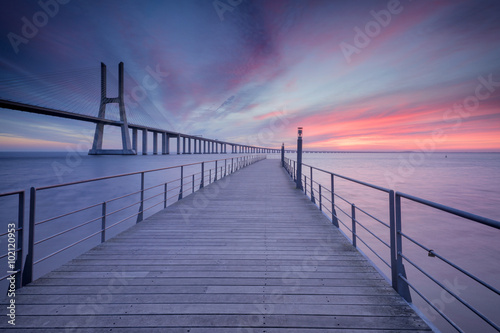 Naklejka - mata magnetyczna na lodówkę Vasco da gama bridge