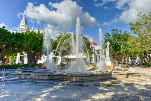Cuadros en Lienzo Plaza Las Delicias - Ponce, Puerto Rico