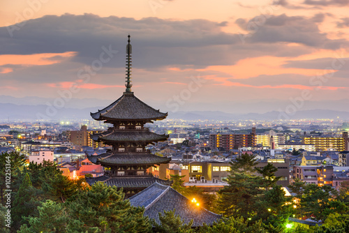 Naklejka - mata magnetyczna na lodówkę Nara, Japan Skyline