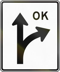 Fototapete - United States MUTCD regulatory road sign - Right turn allowed