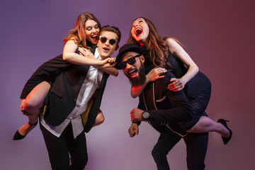 Canvas Print - Group of happy young people having fun