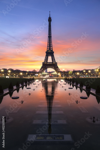 Fototapeta na wymiar Tour Eiffel Paris