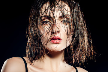 girl brunette model with wet hair