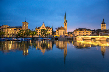Fototapete - Zürich Stadtansicht bei Nacht
