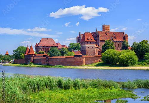 Fotografie, Obraz The Castle of the prussian Teutonic Knights Order in Malbork, Po